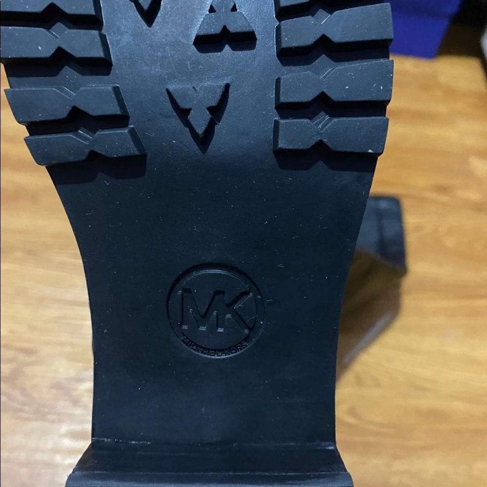 Mk Boots - image 4